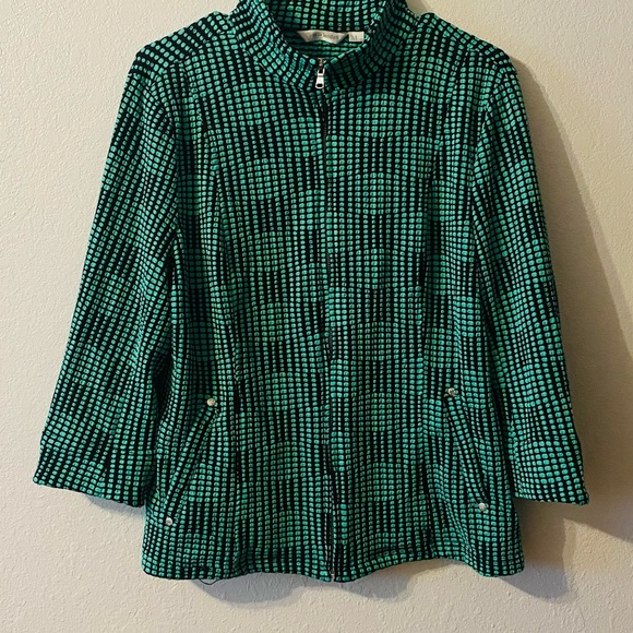 3/4 Sleeve Jacket - Picture 4 of 5